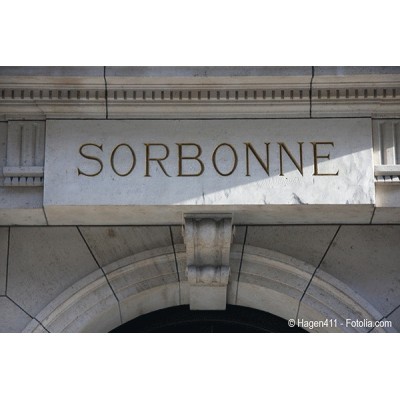 Remise des diplômes d’assurance au grand amphithéâtre de la Sorbonne